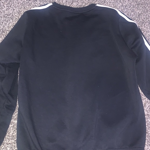 black adidas crewneck - Picture 3 of 6